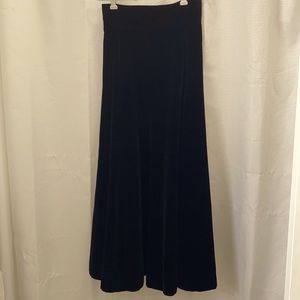 Black velvet skirt